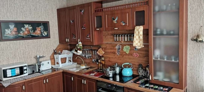 Сдается 2-комн квартира.