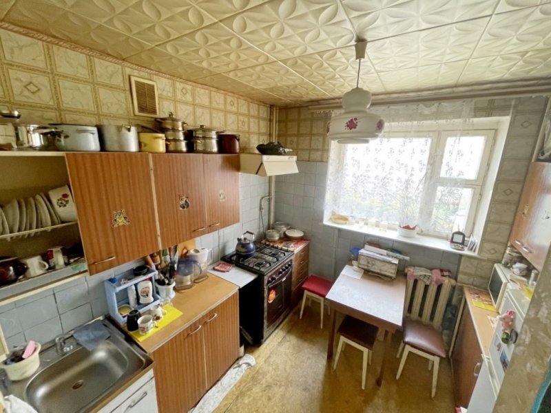 Продам уютную 3-комнатную квартиру.