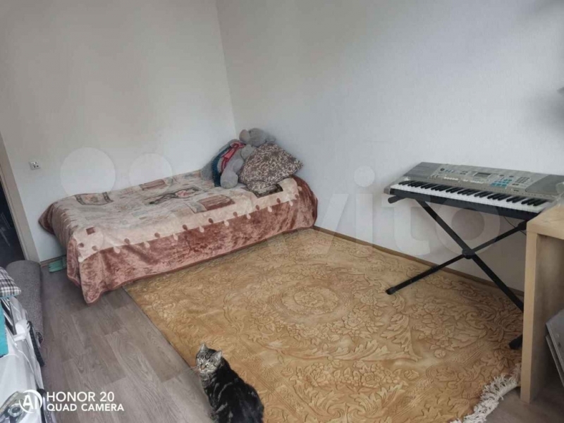 Продам 3-к квартиру в хорошем доме с чистым подъездом.