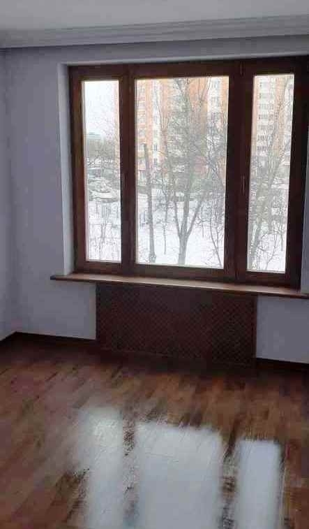 Продается отличная однокомнатная квартира.