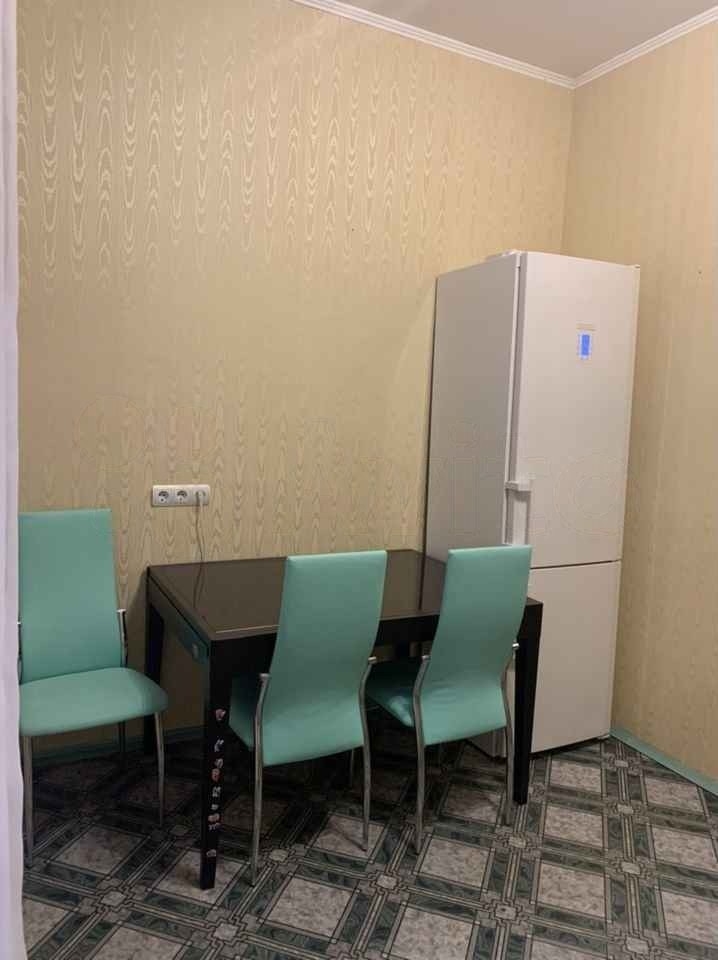 Сдается 1-к квартира в тихом районе.