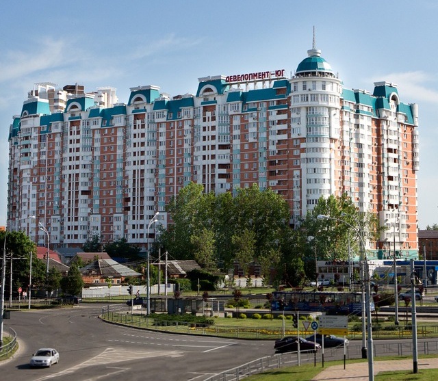 Продам 4-комн. кв., 91,7 м178, 1417 этаж подземный Паркинг
