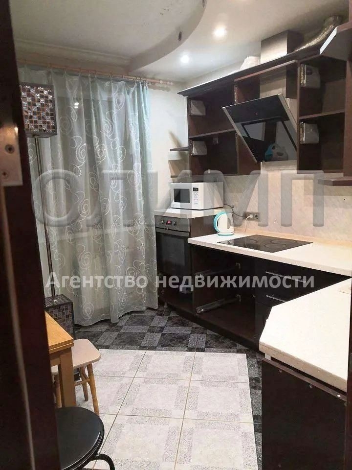 Продам уютную 2-комнатную квартиру.