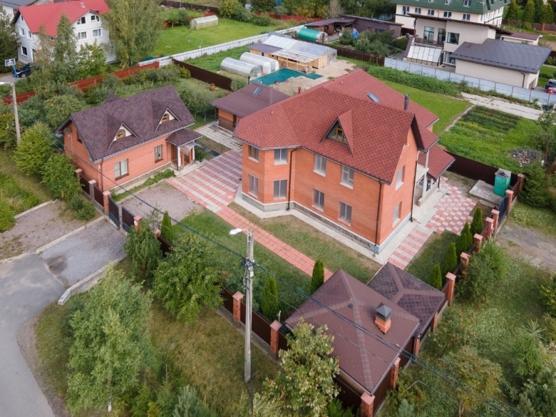Продажа дома в Санкт-Петербурге.