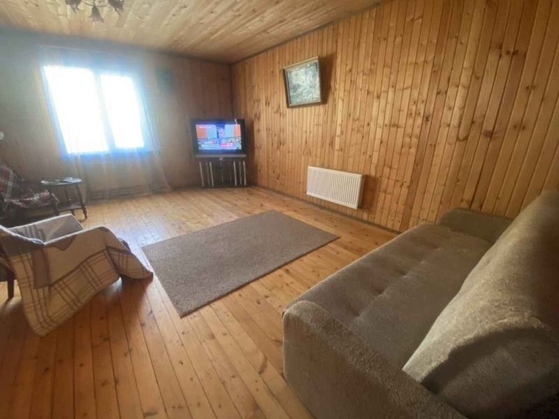 Предлагаем отличный дом в аренду.