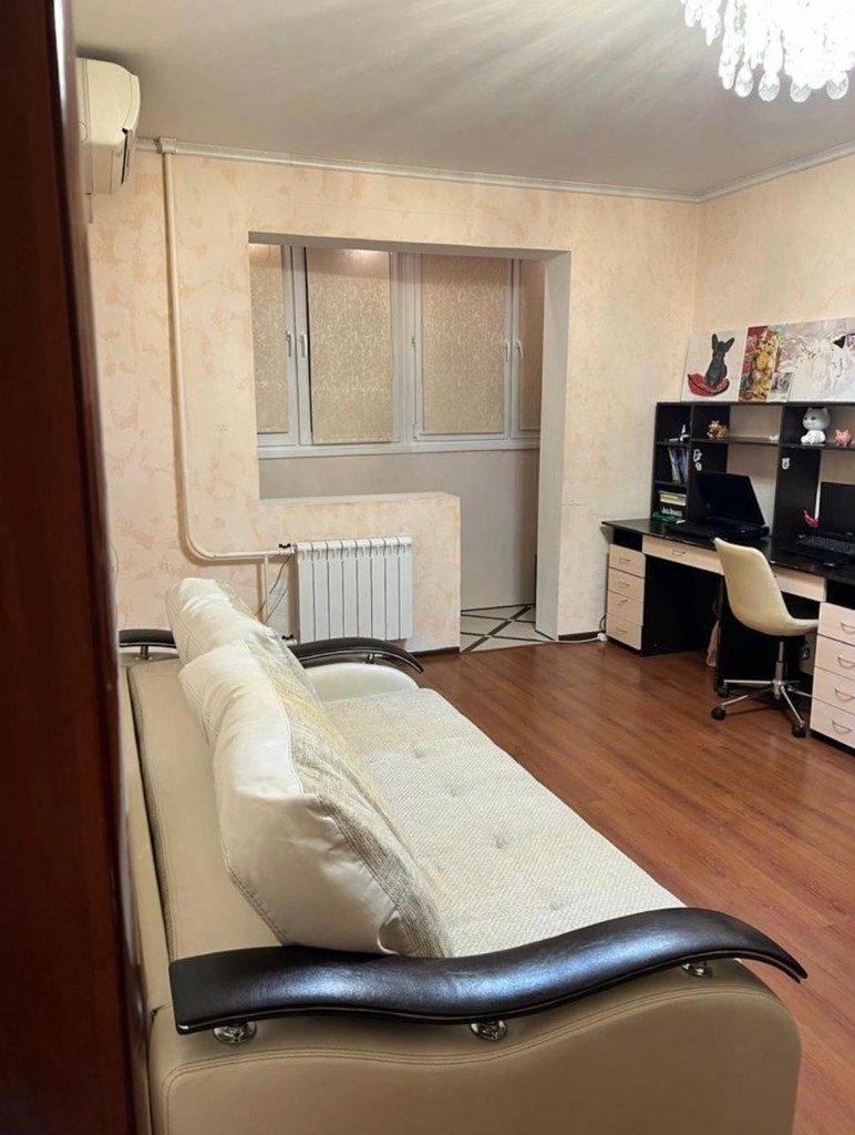 Продается 2-комн. квартира.