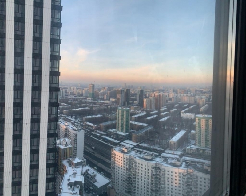 Продается отличная однокомнатная квартира.