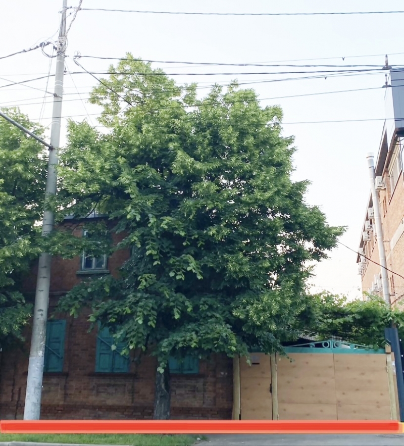 Продам земельный участок с домом