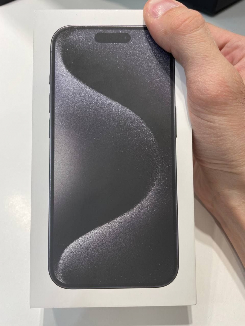 iPhone 15 Pro 128Gb Black Titanium