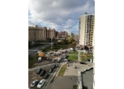 Прдам 1-к квартиру в районе с развитой инфраструктурой.